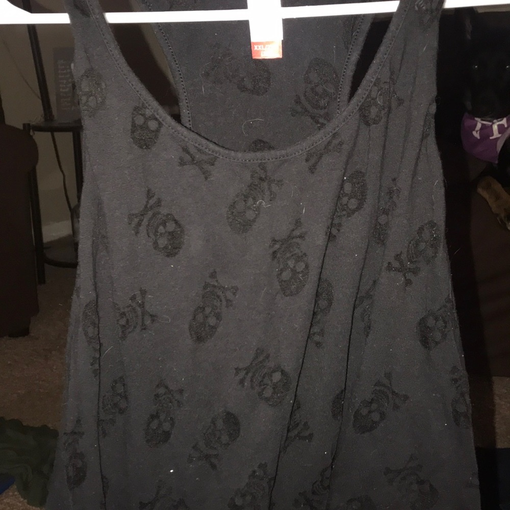 Sheer Skull Tank